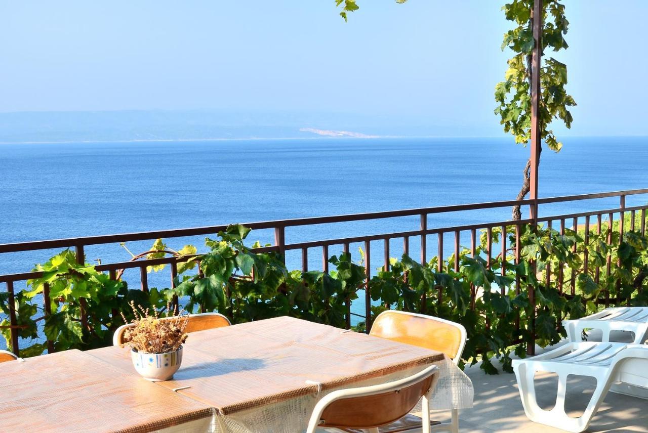 Apartments By The Sea Pisak, Omis - 658 Mimice Esterno foto