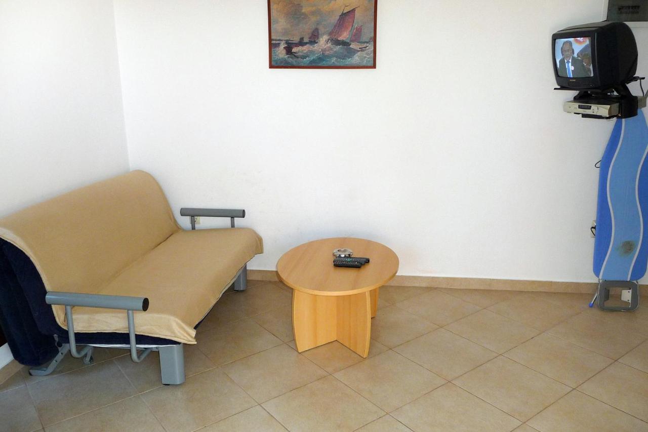 Apartments By The Sea Pisak, Omis - 658 Mimice Esterno foto